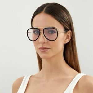 New Authentic Gucci™ GG0062S 019 57 - Gold